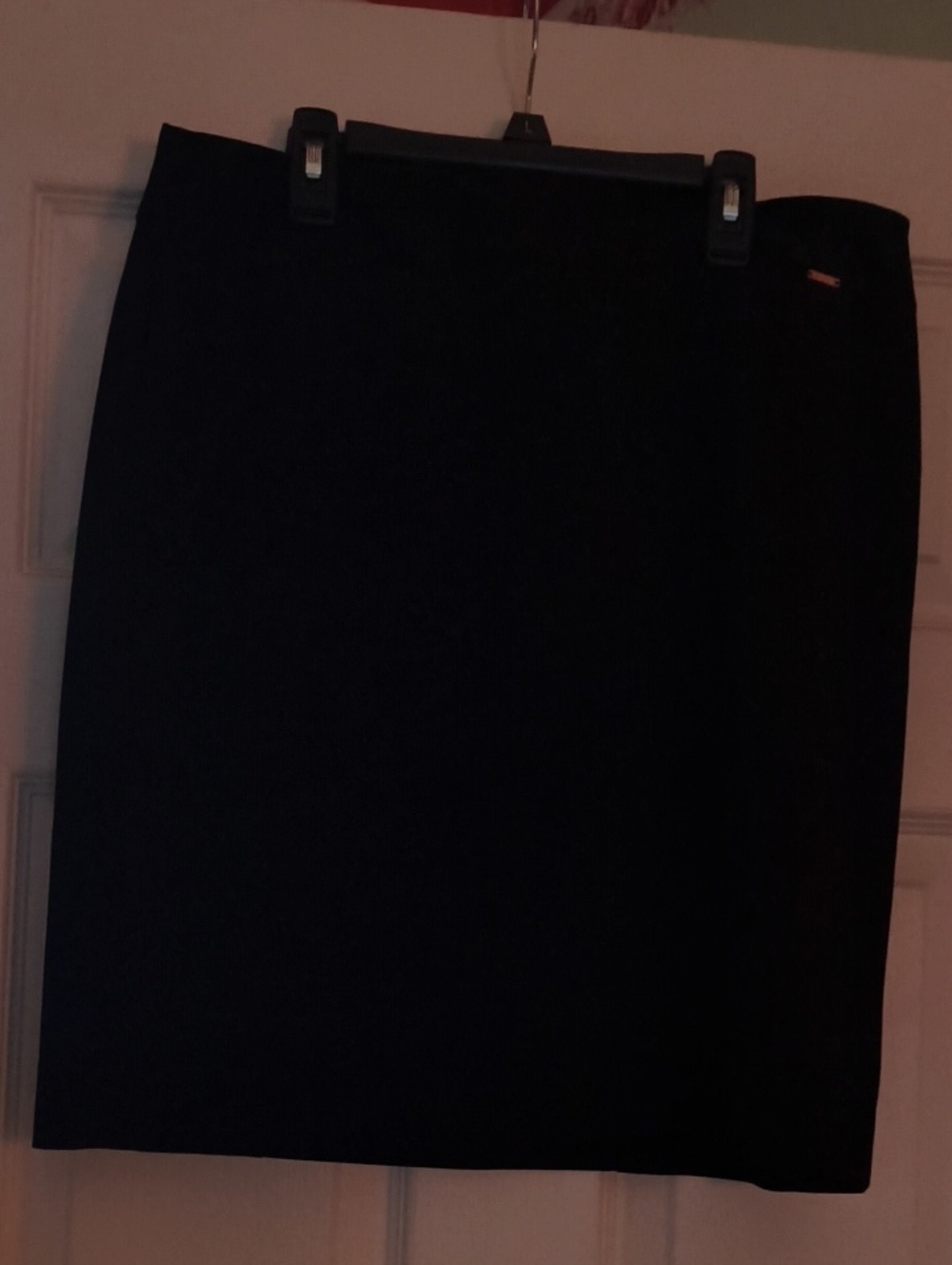 Classic Black Pencil Skirt - Sleek Office Staple